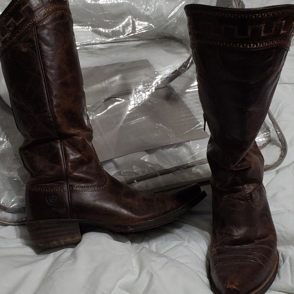ARIAT TALL LEATHER BOOTS COWBOY WESTERN 11 - Picture 2 of 11